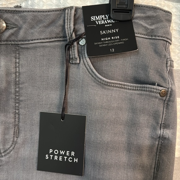 NWT Women’s Power Stretch Skinny High Rise Denim. Size 12 Greystone - Picture 2 of 5